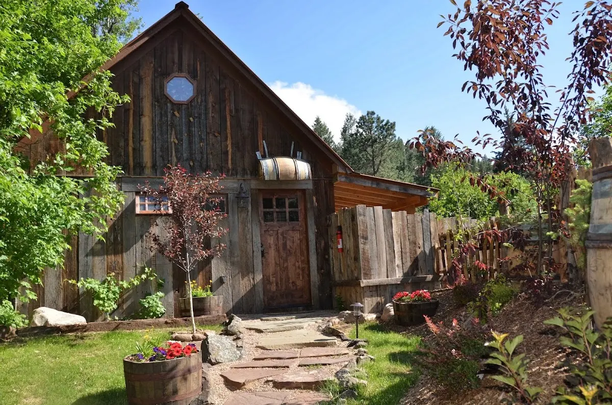 The Cabins At Country Road