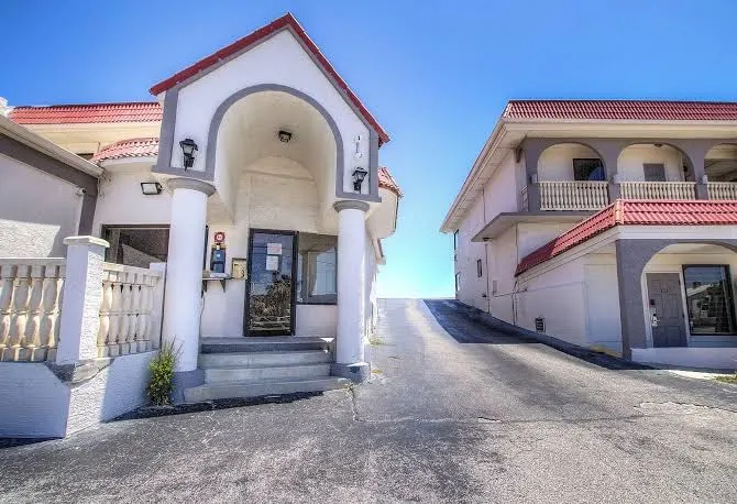 La Bella Inn