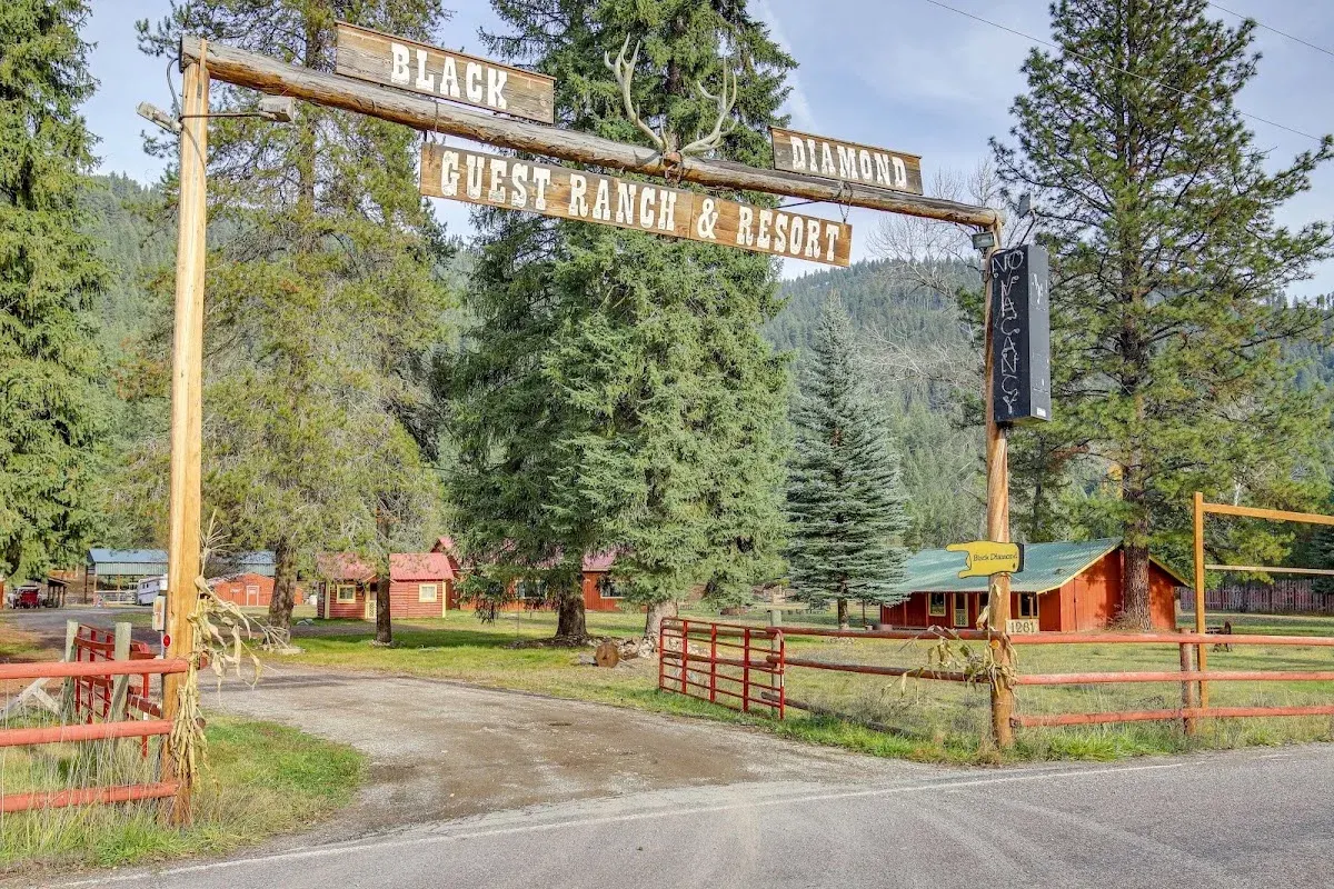 Black Diamond Guest Ranch