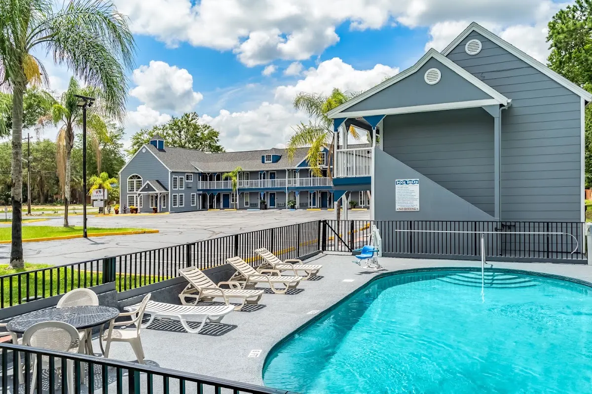 Gator Town Inn