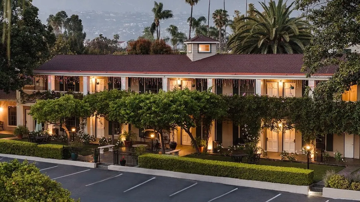 Lavender Inn by the Sea