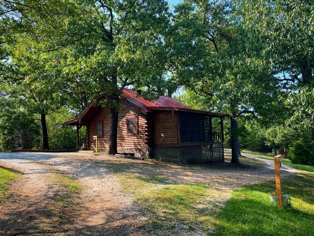 Bear Mountain Log Cabins