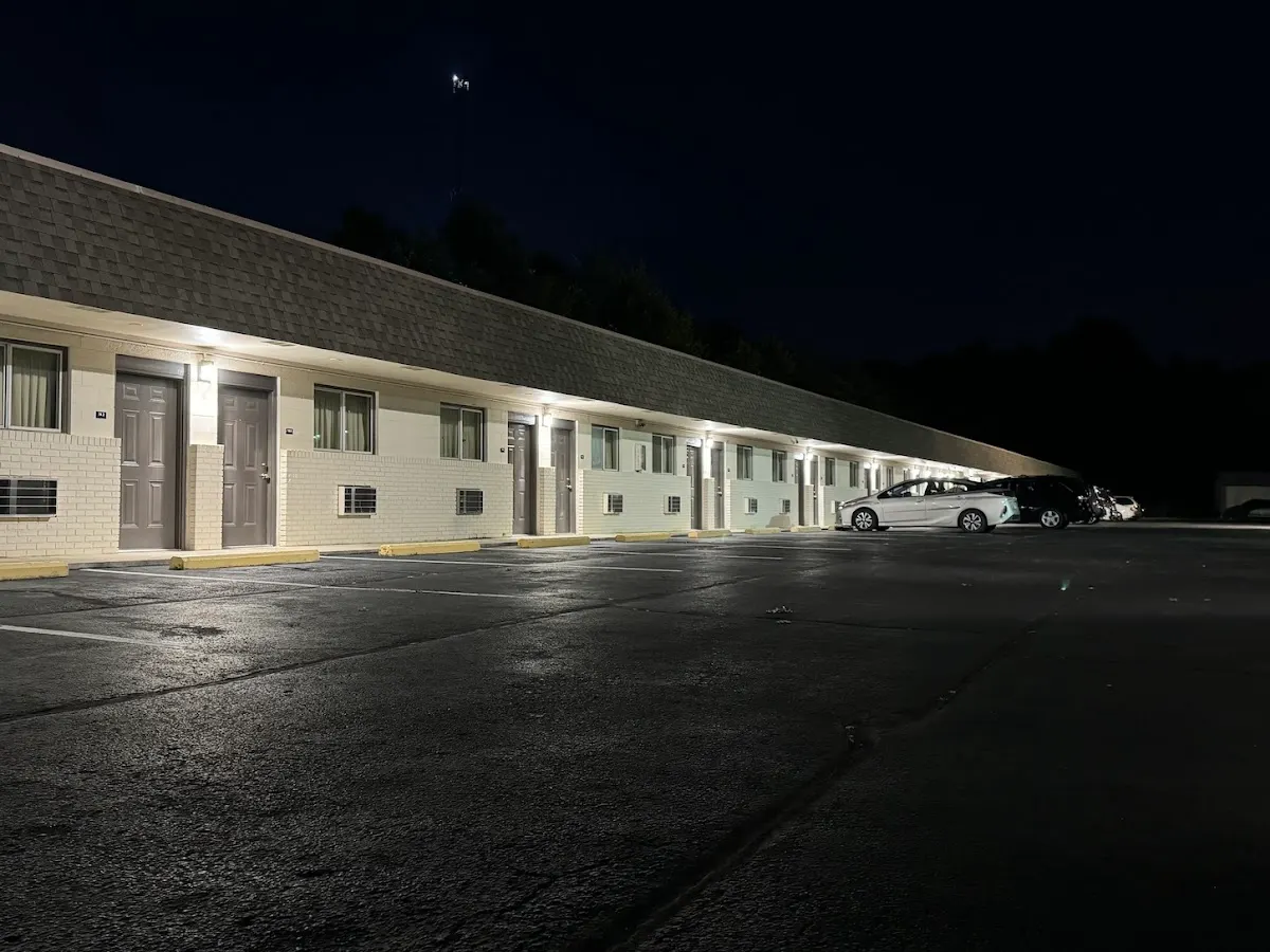 Economy Inn