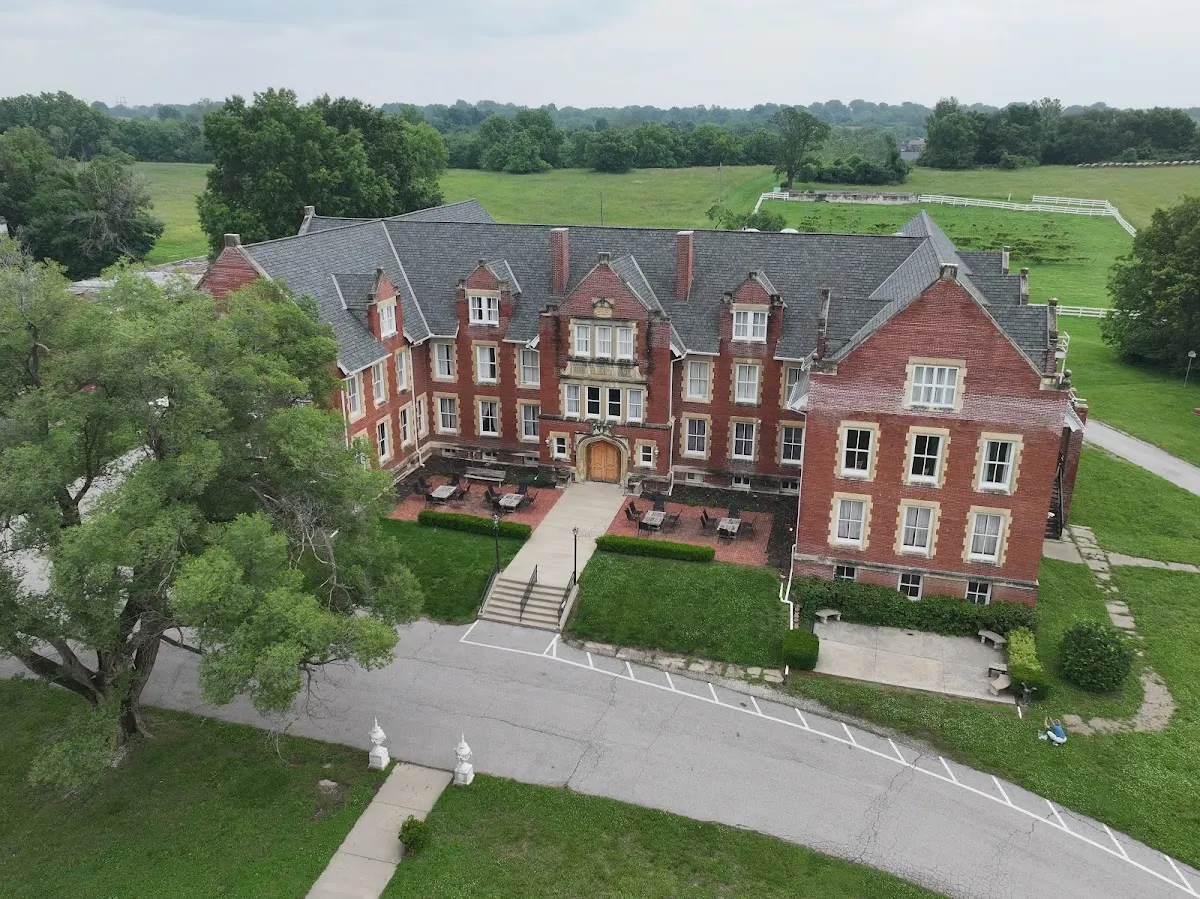 Belvoir Winery and Inn