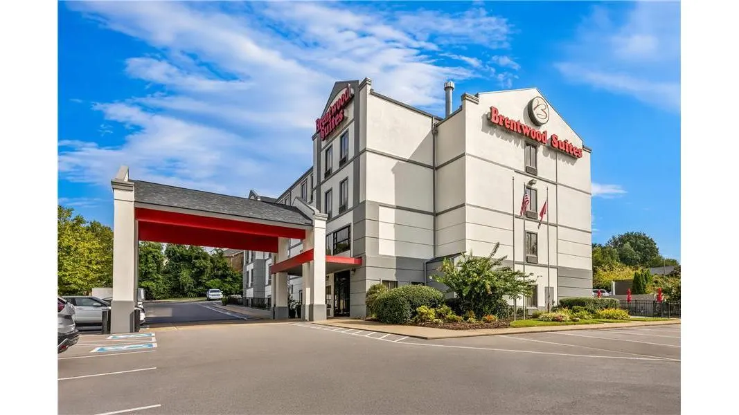 Brentwood Suites Nashville, an Ascend Collection Hotel