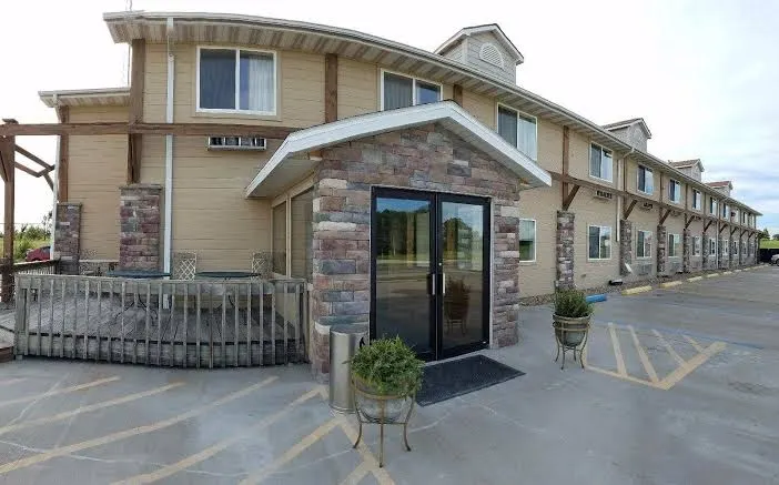 Rock Creek Hotel/RV Park