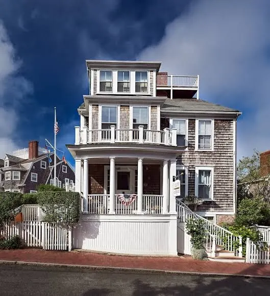 Cliff Lodge Bed & Breakfast
