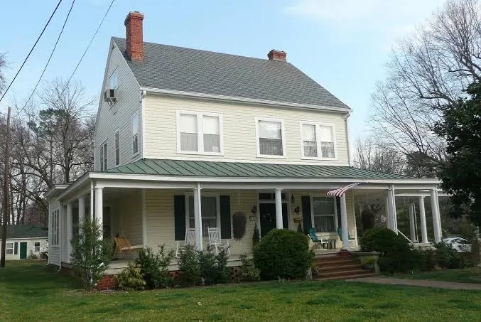 The Grey Swan Inn & Executive Lodging