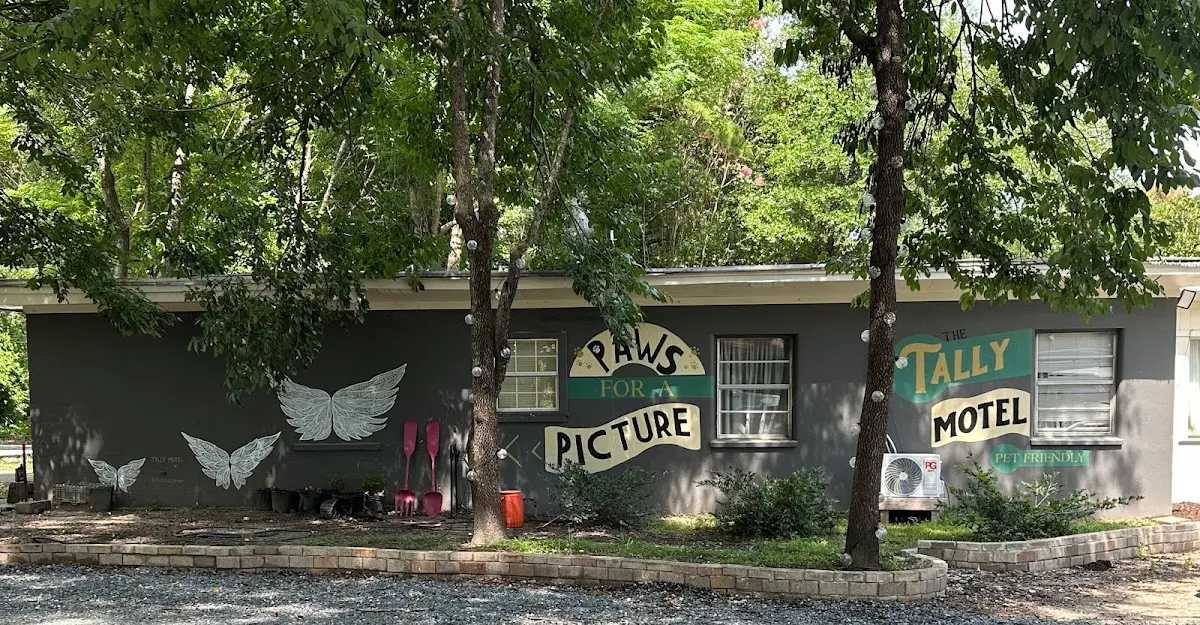 Tally Motel