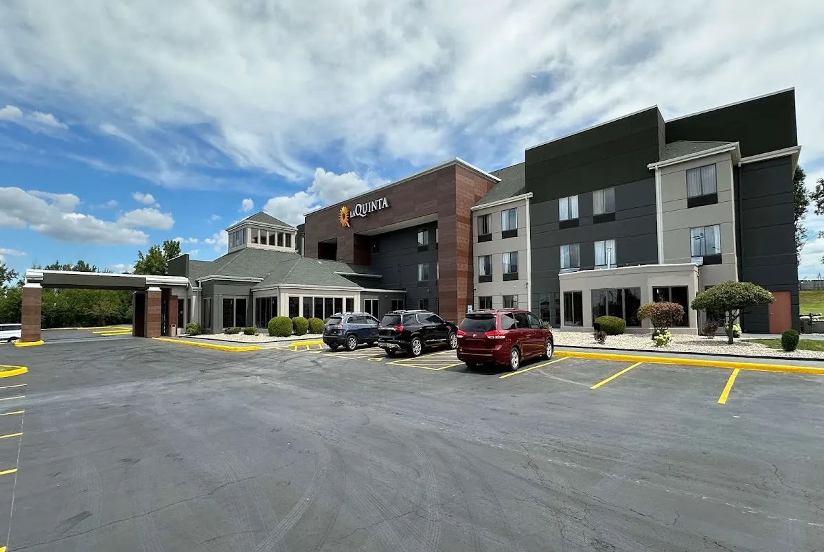 La Quinta Inn & Suites by Wyndham South Holland