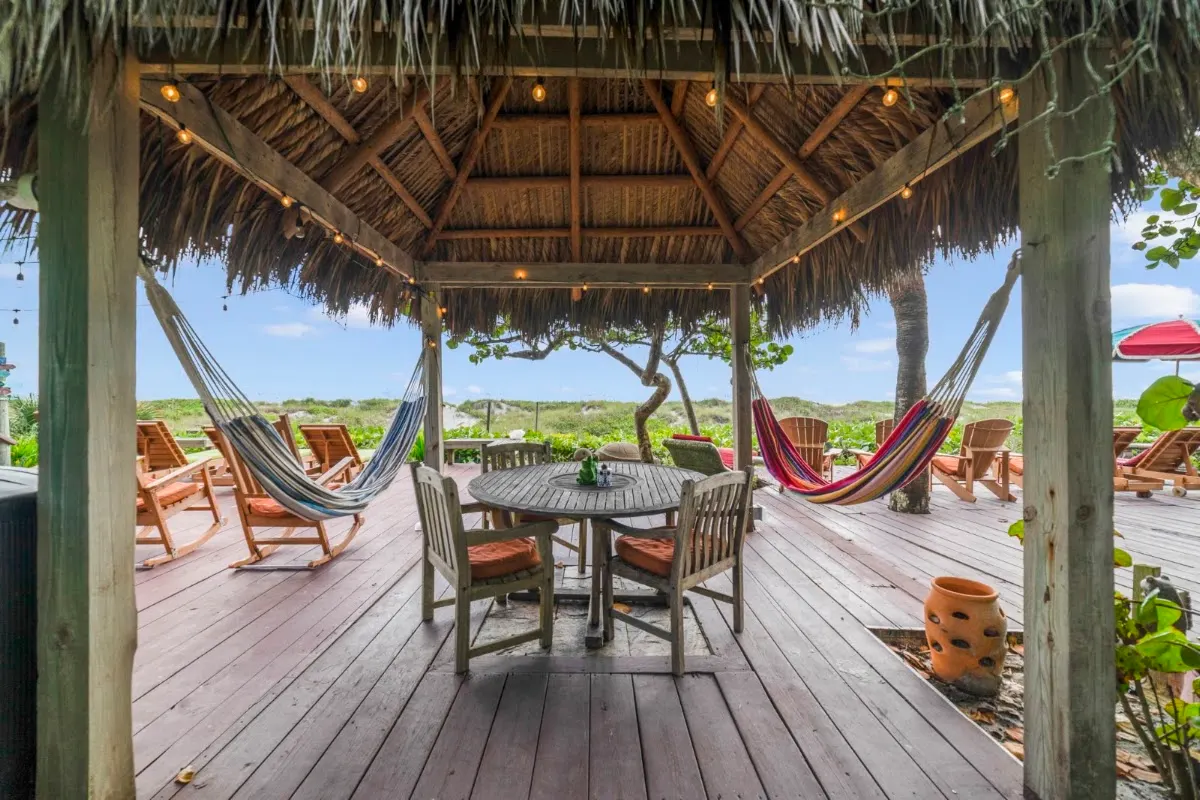 Beach Place Guesthouses