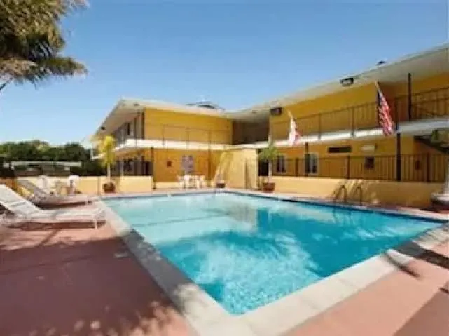 Lotus Of Lompoc - A Great Hospitality Inn