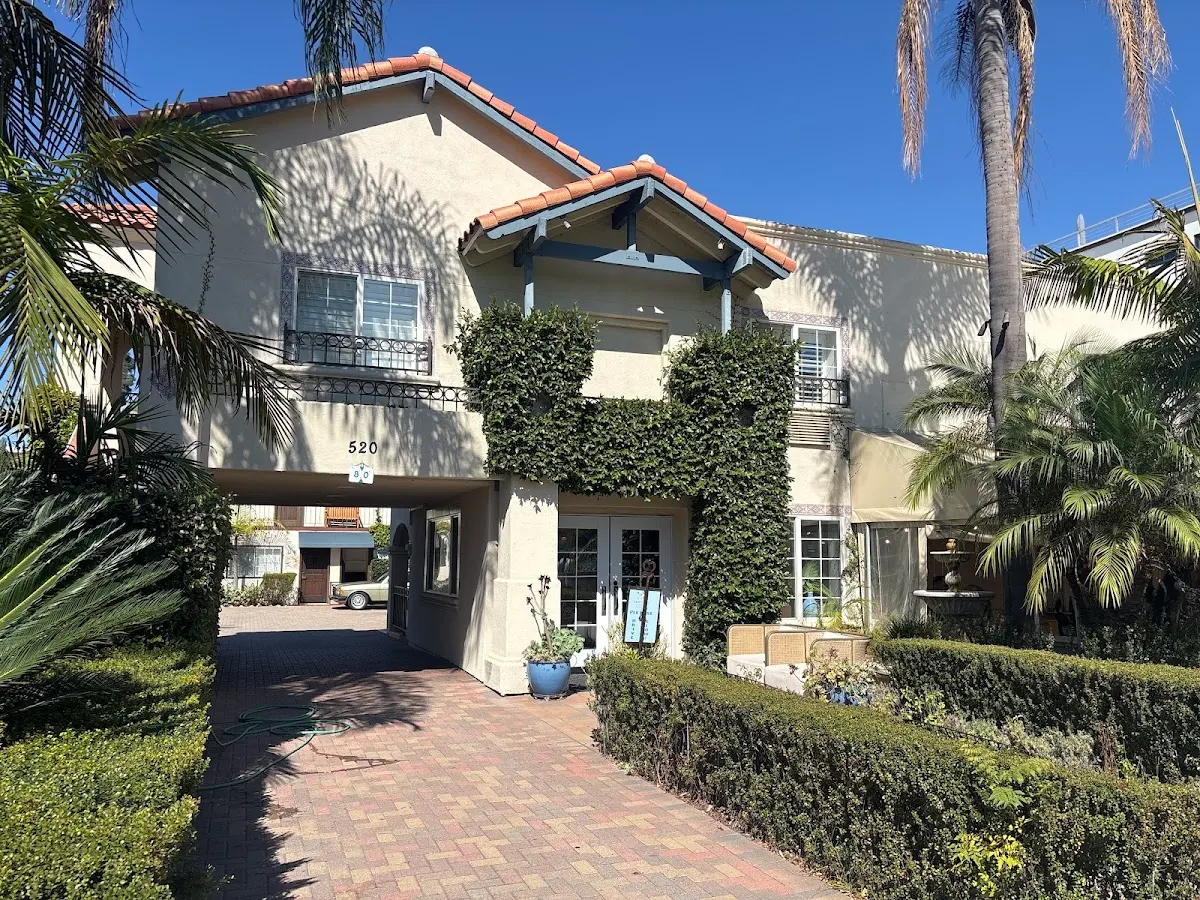 Crown City Inn