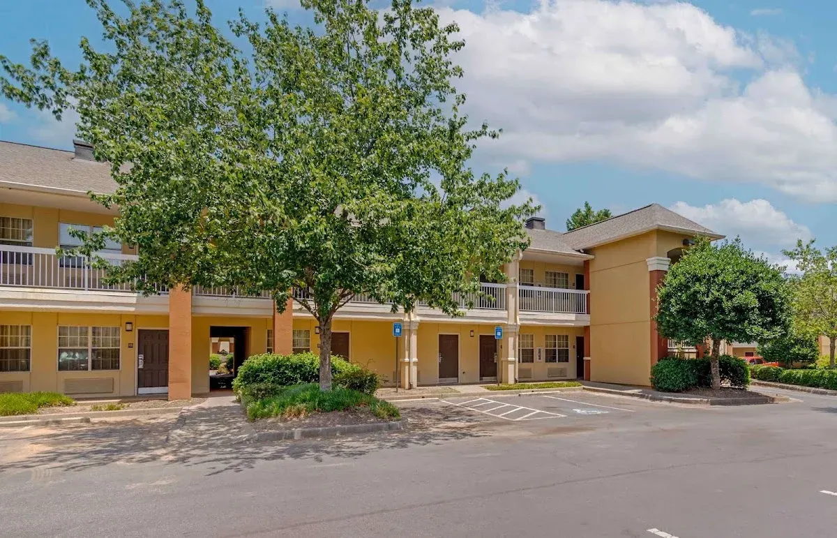 Extended Stay America Select Suites- Atlanta - Cumberland Mall