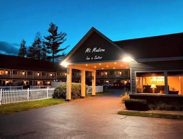 Mt Madison Inn and Suites