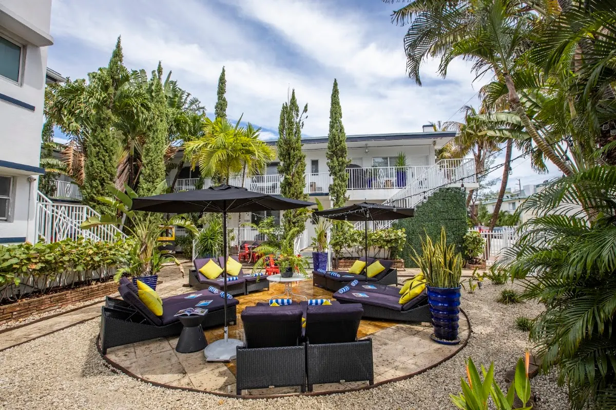 Beachside All Suites Hotel