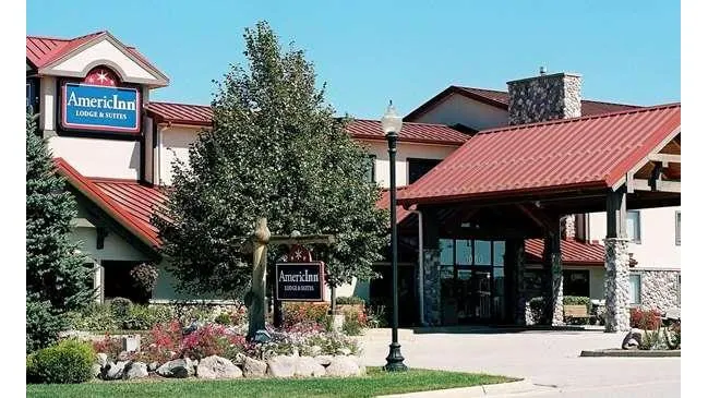AmericInn by Wyndham Oswego