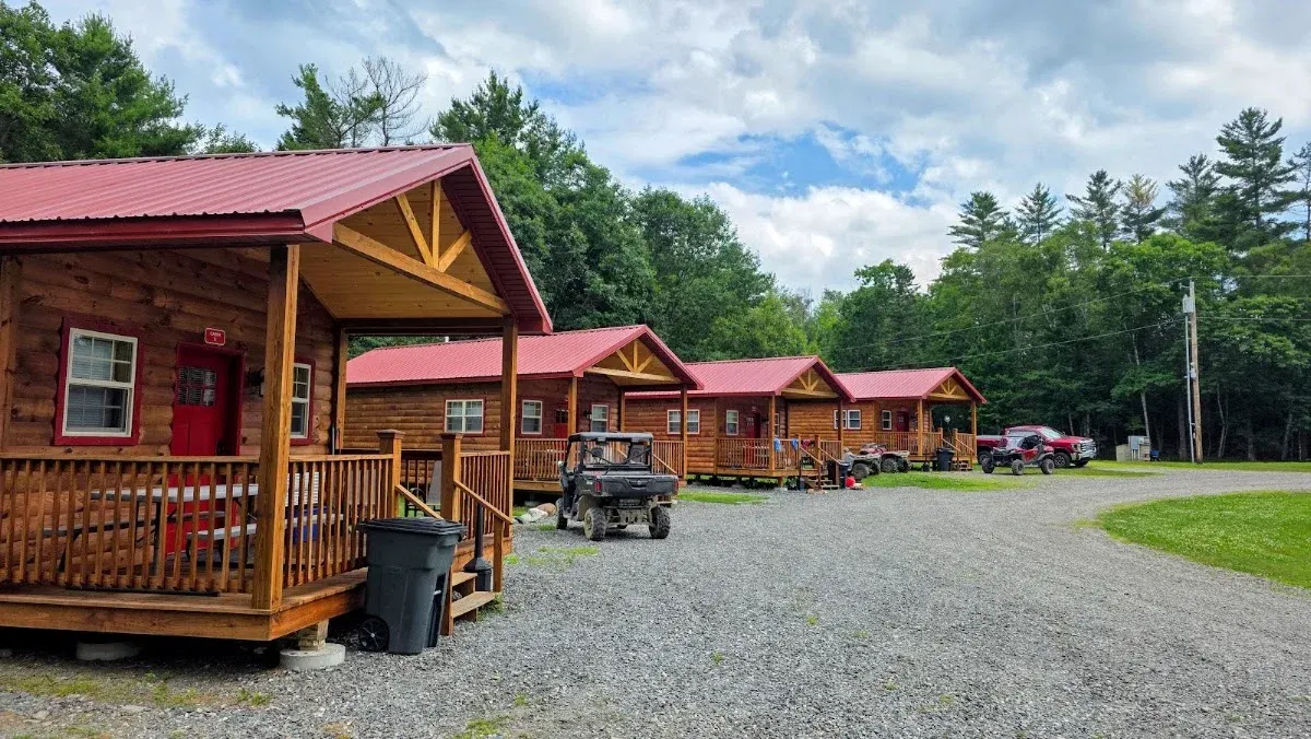 Abbot Trailside Lodging
