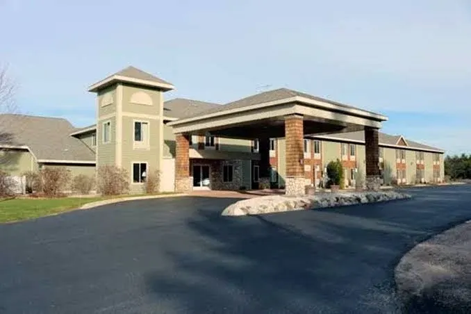 The Pellston Lodge