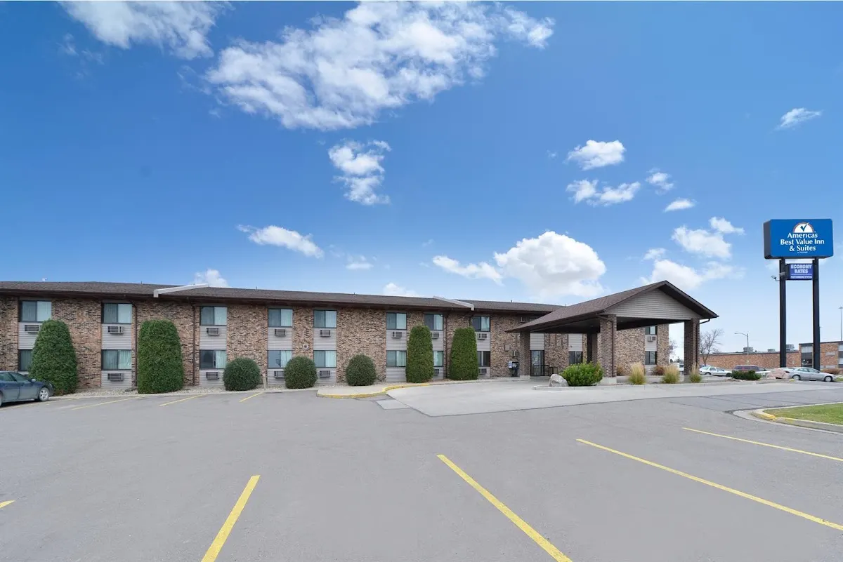 Americas Best Value Inn & Suites Bismarck