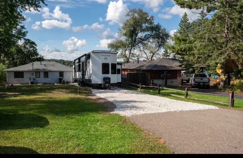The Grand Legacy Lodge
