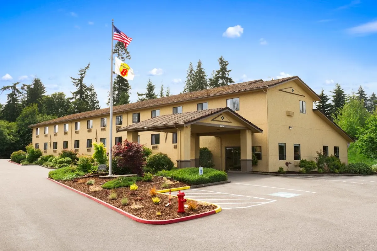 Super 8 by Wyndham Port Angeles at Olympic National Park