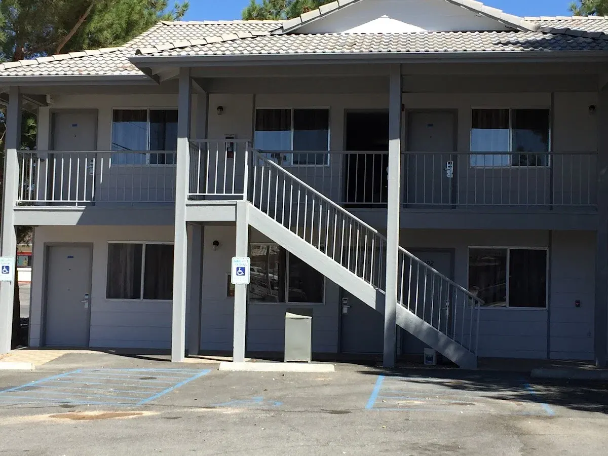 Exchange Club Motel