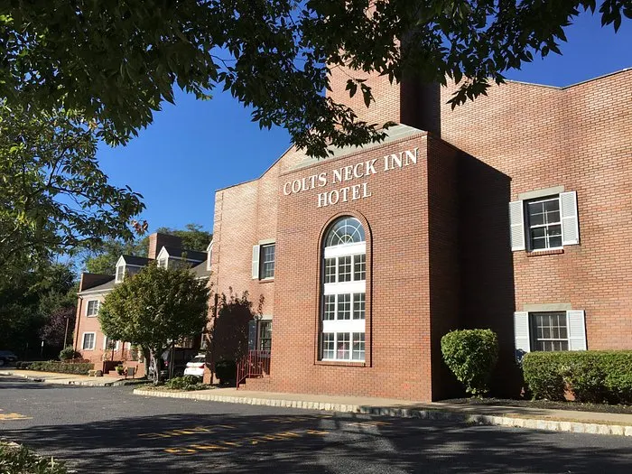 Colts Neck Inn Hotel