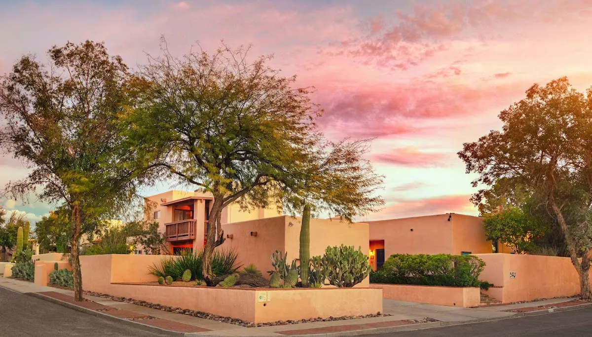 Adobe Rose Inn Bed and Breakfast