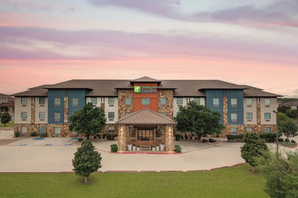 Holiday Inn Express & Suites Marble Falls by IHG