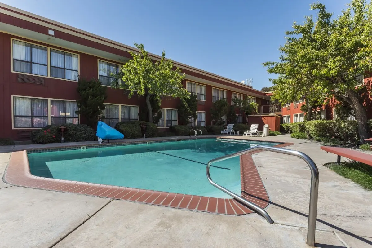 County Inn