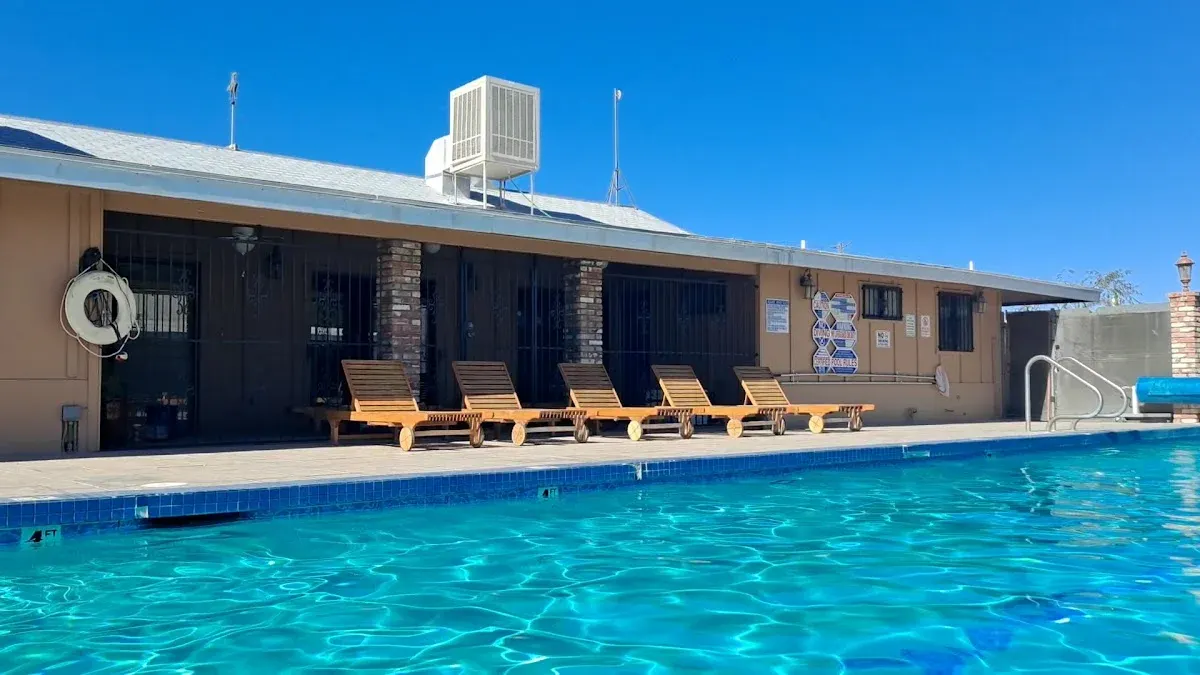 Hitchin' Post RV Park & Motel