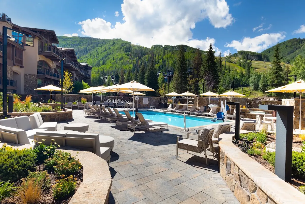 Manor Vail Lodge