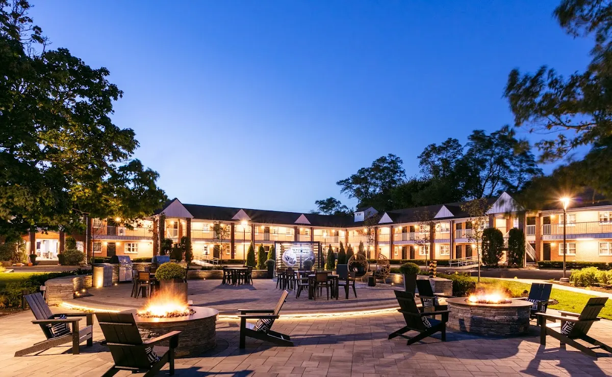 The Cove Hotel