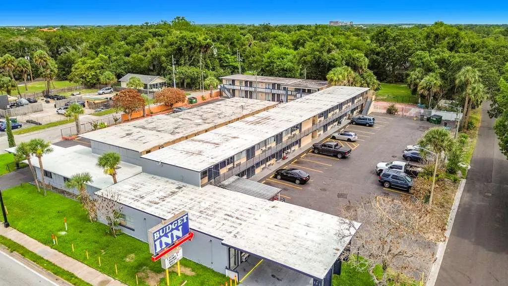 Budget Inn East