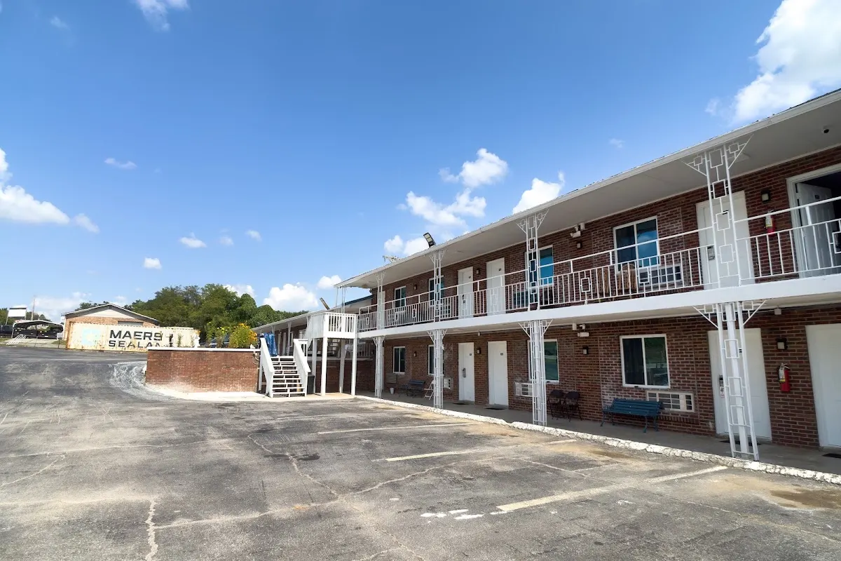 Imperial Inn Motel