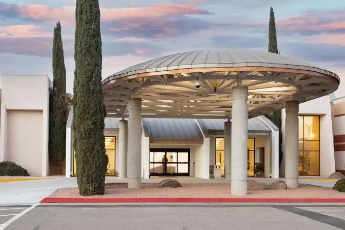 Apache Gold Resort Hotel