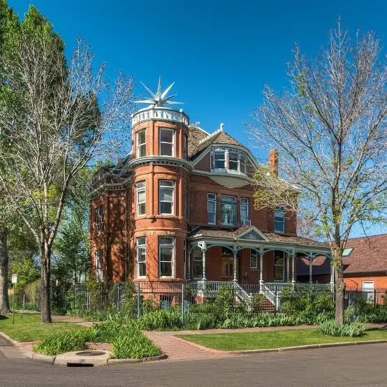 The Lumber Baron Inn & Gardens