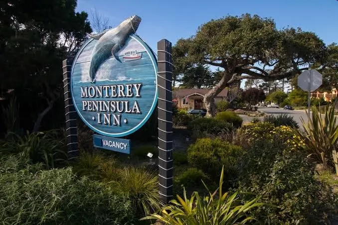 Monterey Peninsula Inn