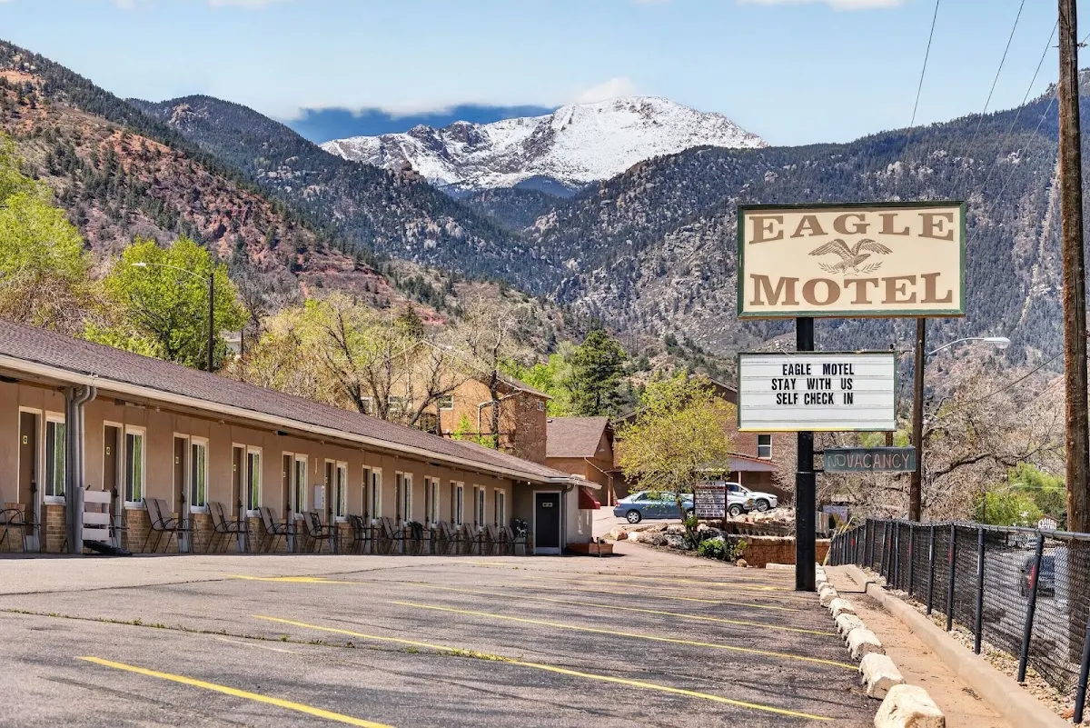 Eagle Motel