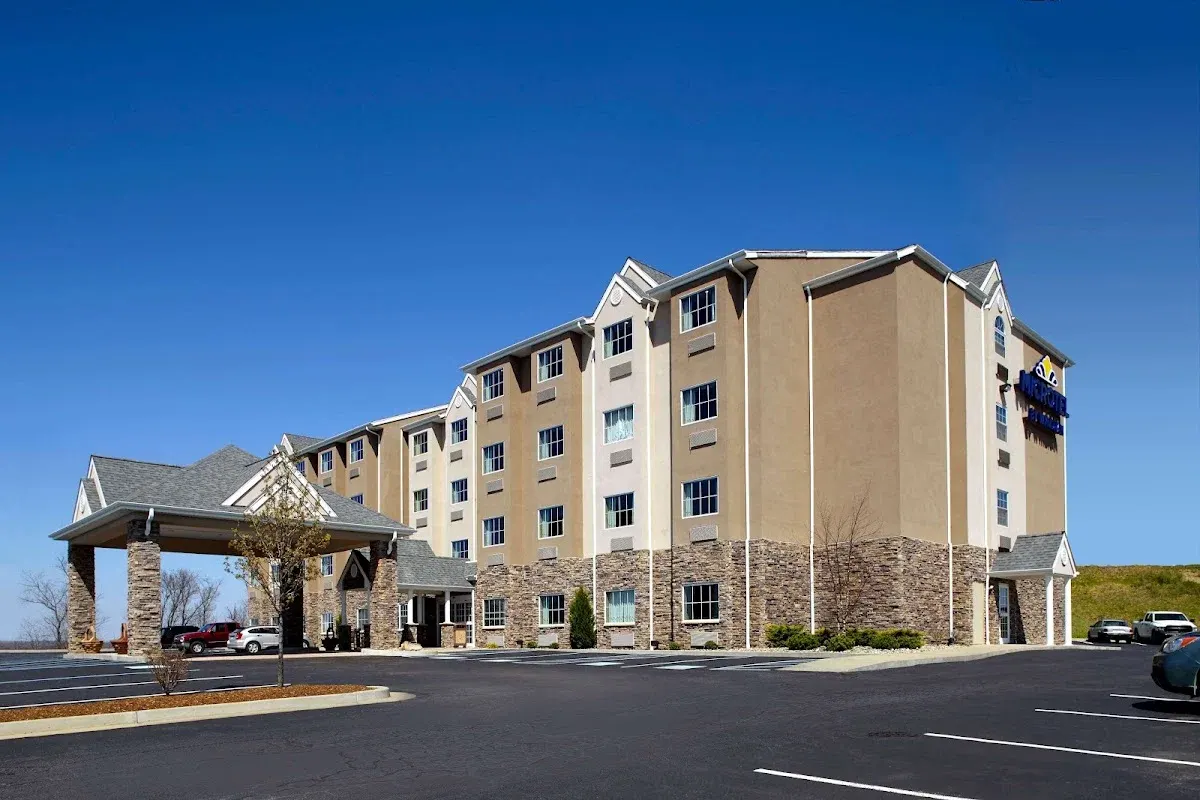Microtel Inn & Suites by Wyndham Wheeling at The Highlands