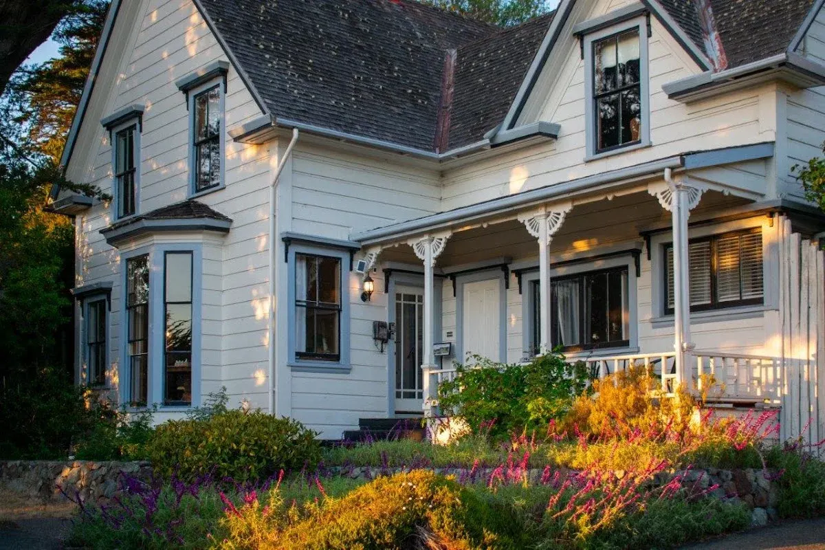 Dennen's Victorian Farmhouse