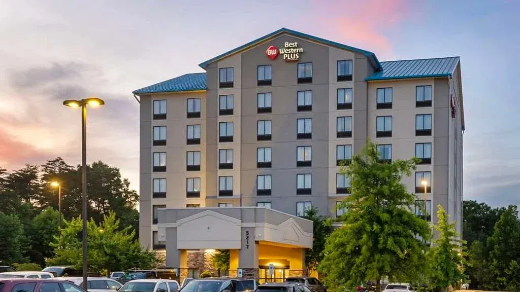 Best Western Plus Thornburg Inn & Suites