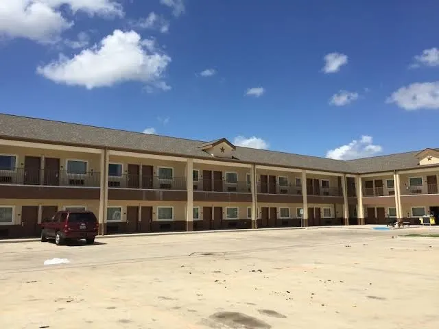 EXPRESS INN