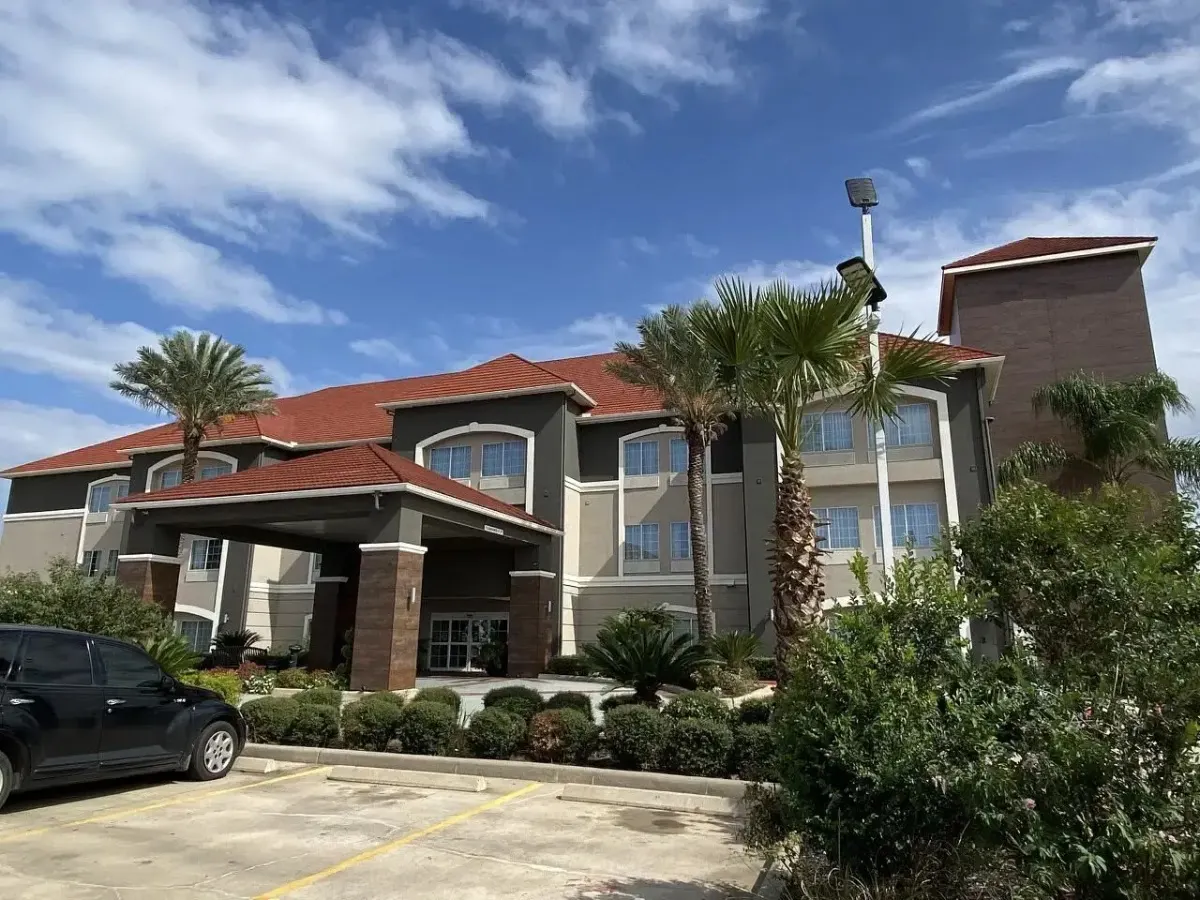 Quality Inn & Suites