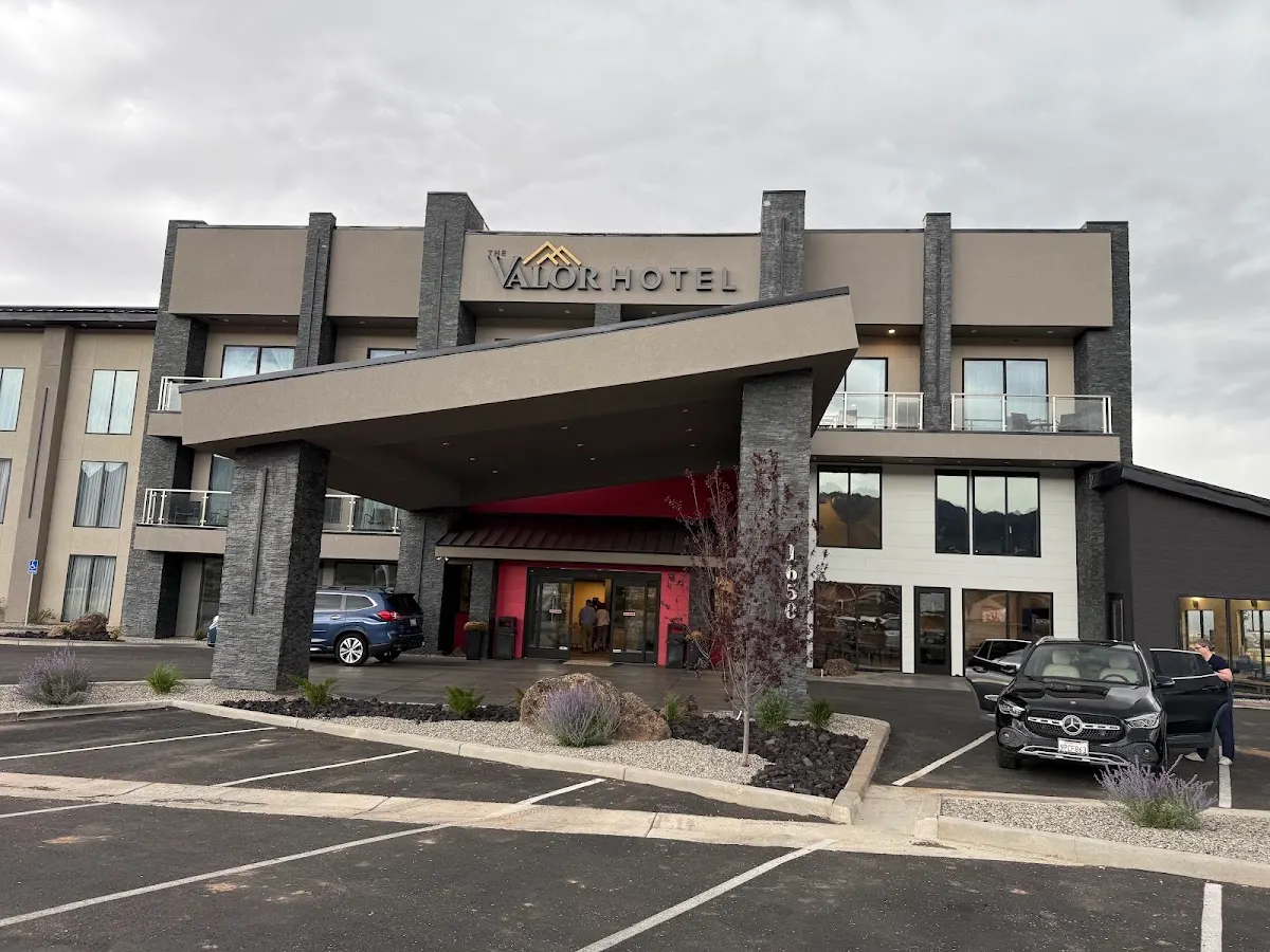 The Valor Hotel