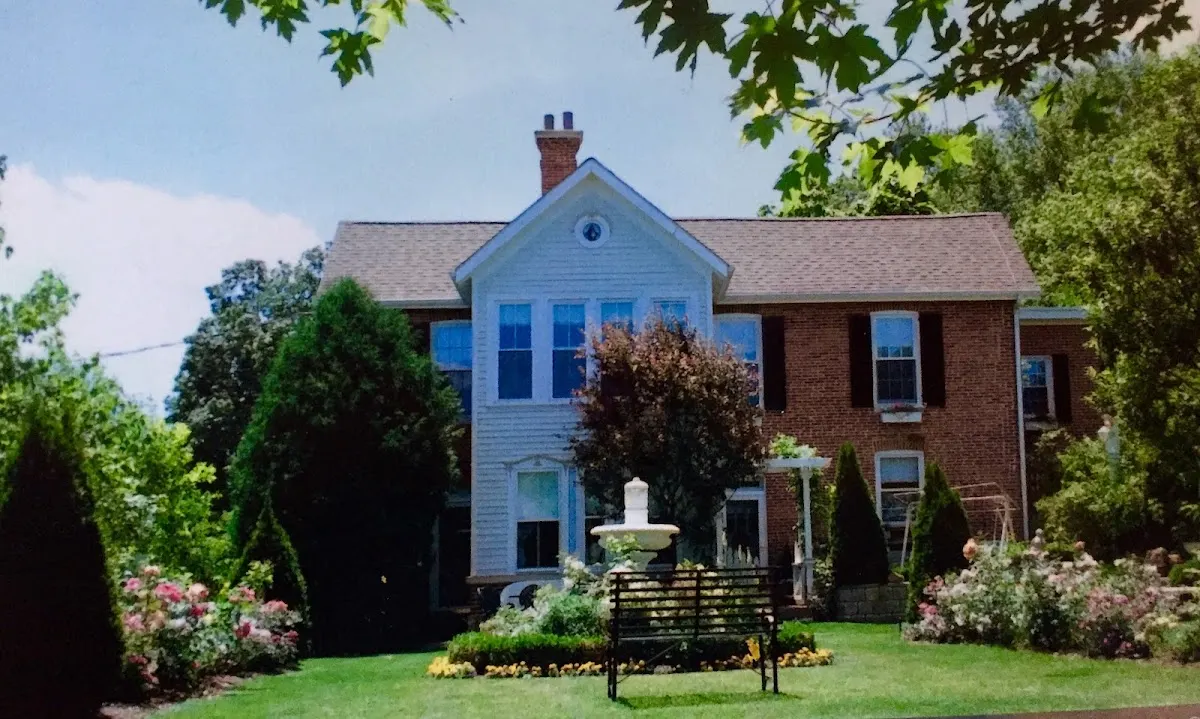 Miss Murphy's High Street Inn | Bed & Breakfast | Galena, IL