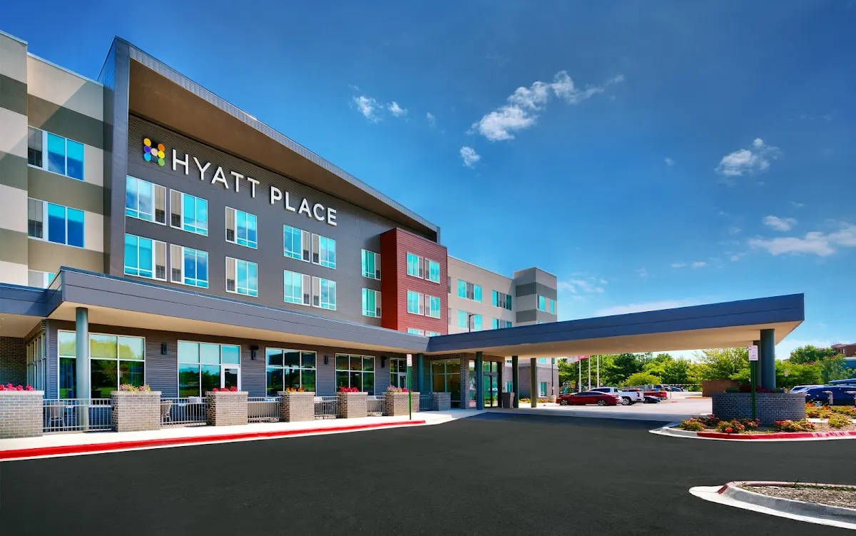Hyatt Place Fayetteville / Springdale