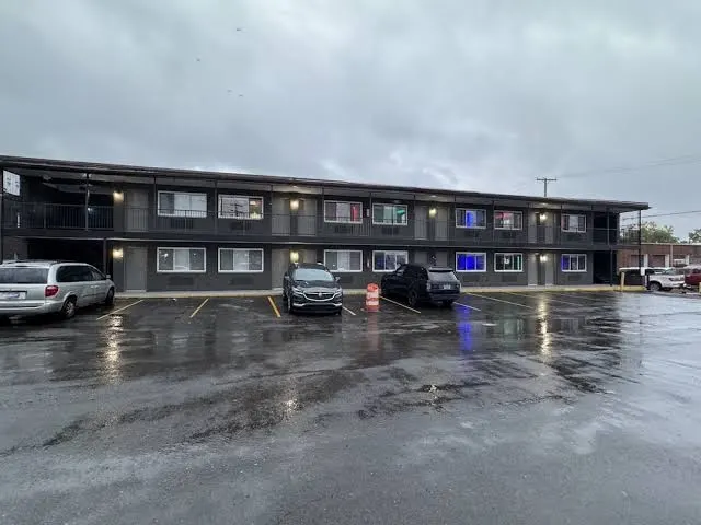 Imperial Suites