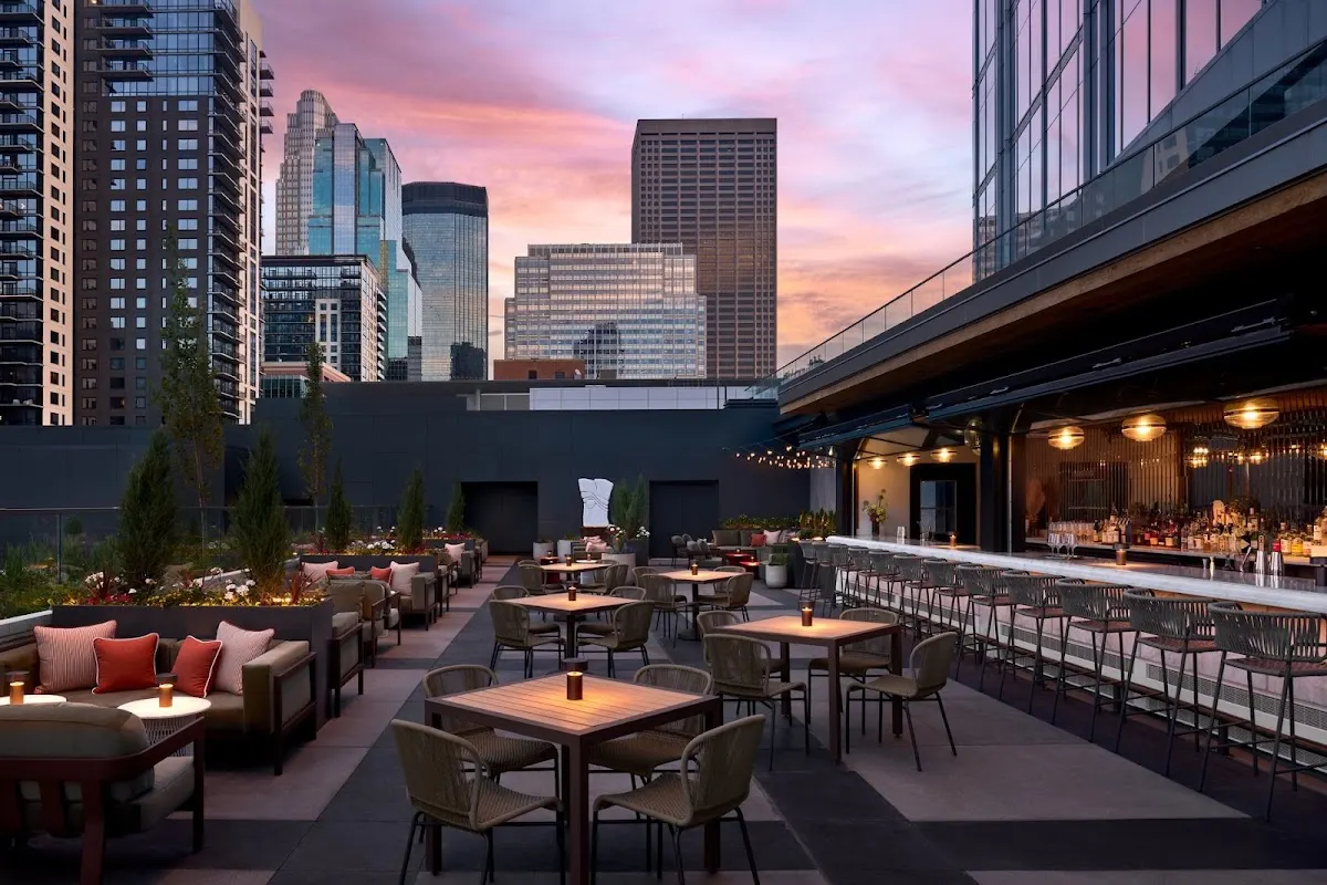 Four Seasons Hotel Minneapolis
